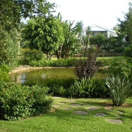 Stunning 2-bedroom Townhouse In Lomas De Cabopino,